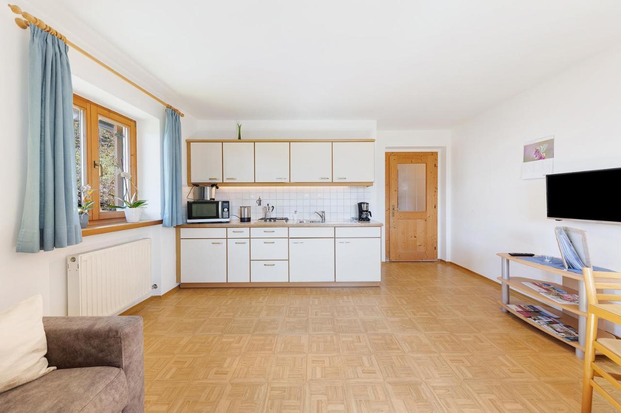 Moar Im Rumsein - Apt Etschblick San Genesio Atesino Exterior photo